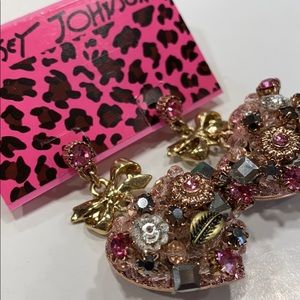 Betsy Johnson Iconic Vintage Rose earrings